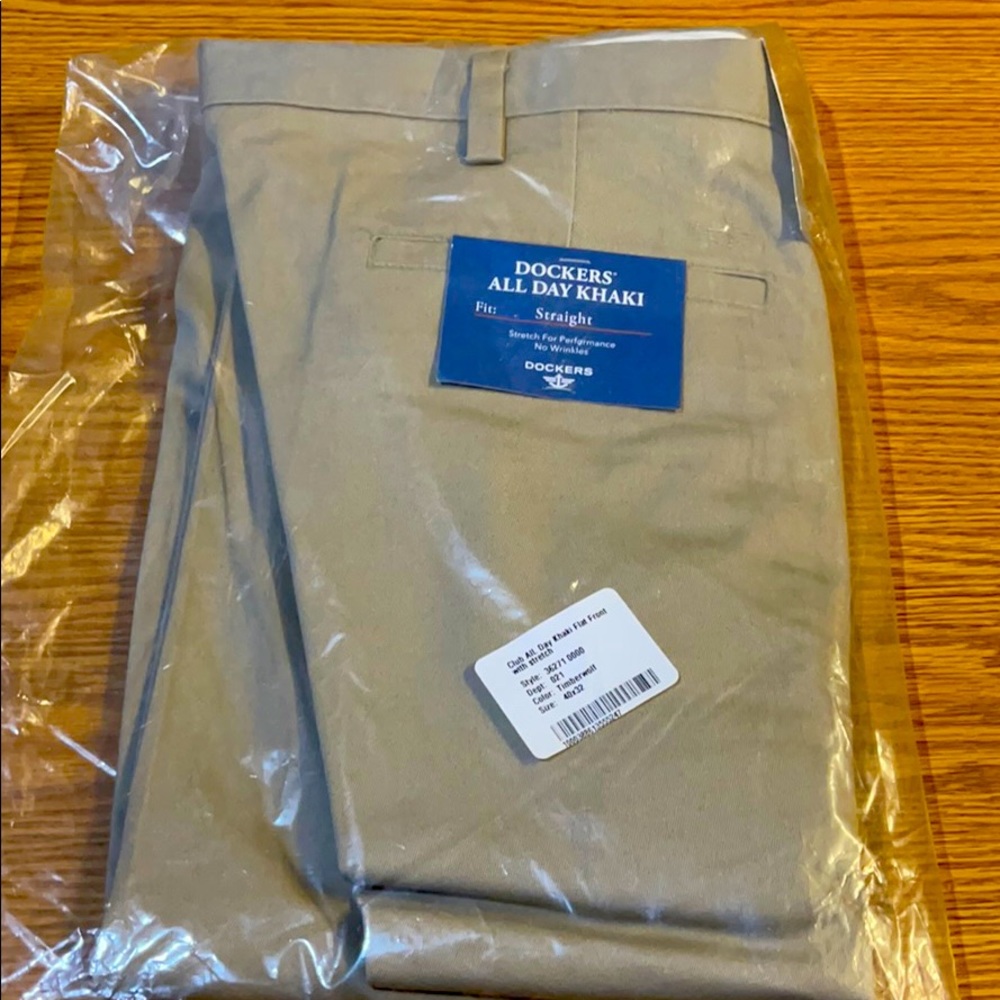 Dockers Pants